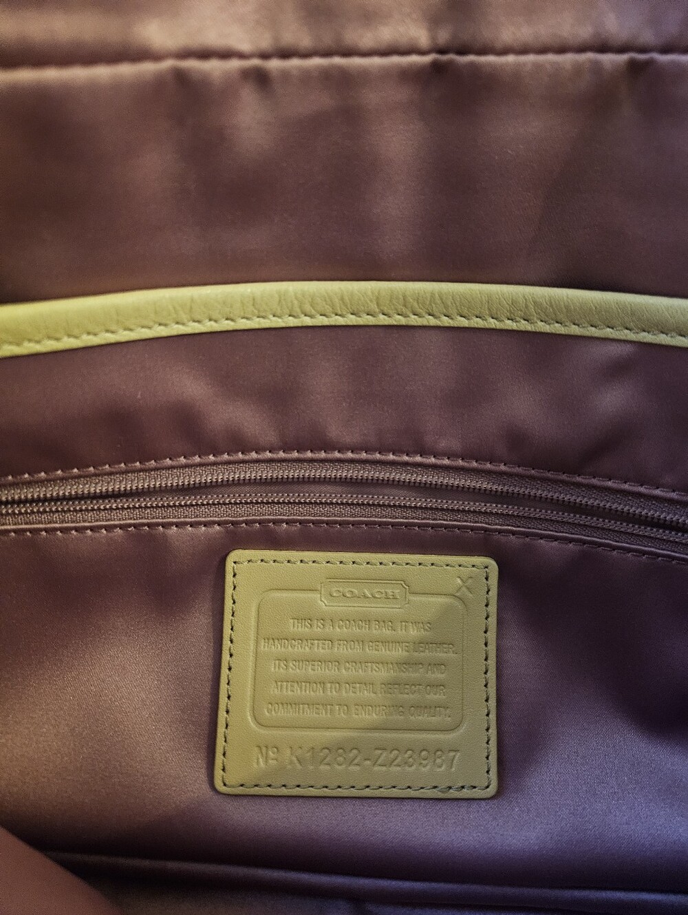 Coach Leather Shoulder Bag Turnlock - Picture 7 of 7